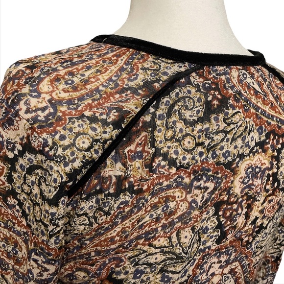 Paisley boho bell sleeve wrap dress with velvet trim - Picture 9 of 16